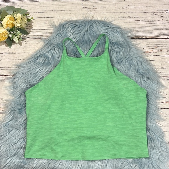 NWT OUTDOOR VOICES Move Free Jadelite Criss Cross Tank - Picture 2 of 7